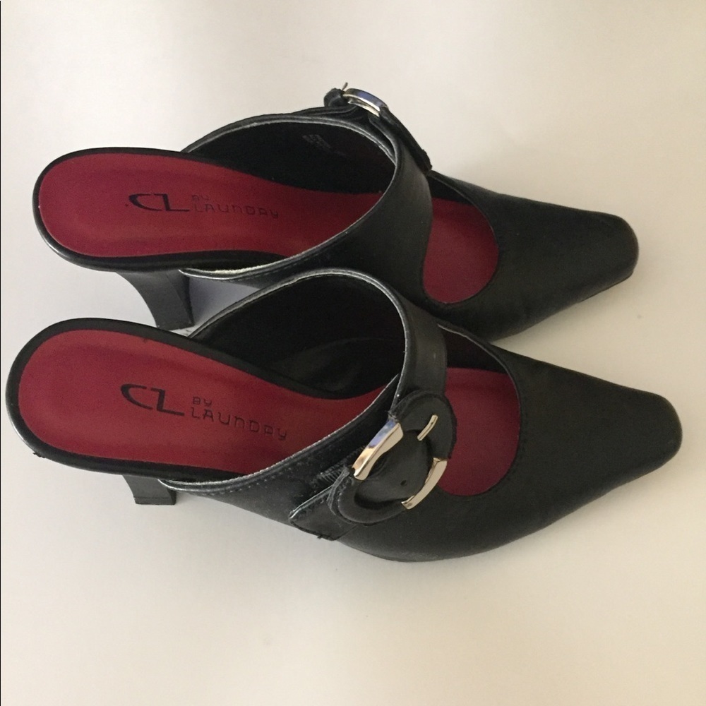 Chinese Laundry Black Slip On Size 6